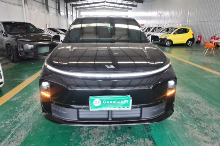 Used Li Auto L6 2024 Pro Model Front