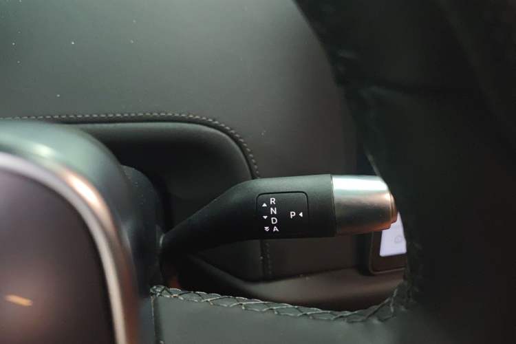Used Li Auto L6 2024 Pro Model Gear Lever