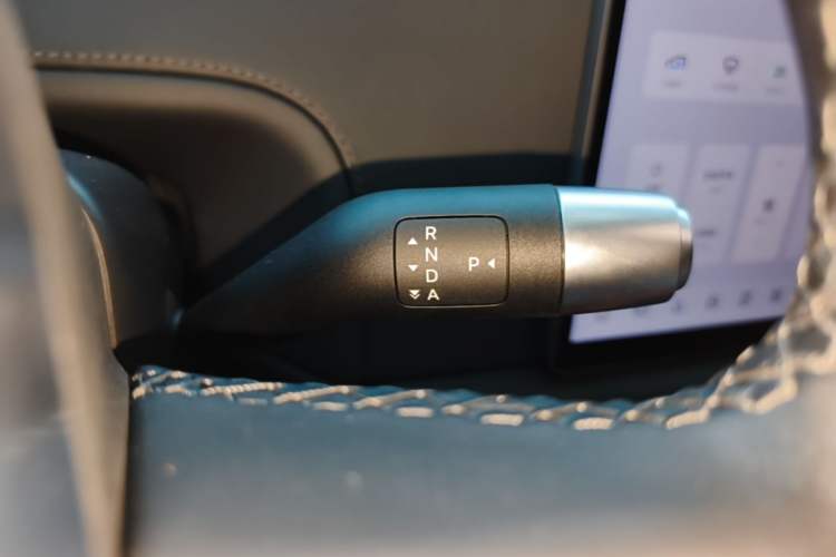 Used Li Auto L6 2024 Pro Model Gear Lever