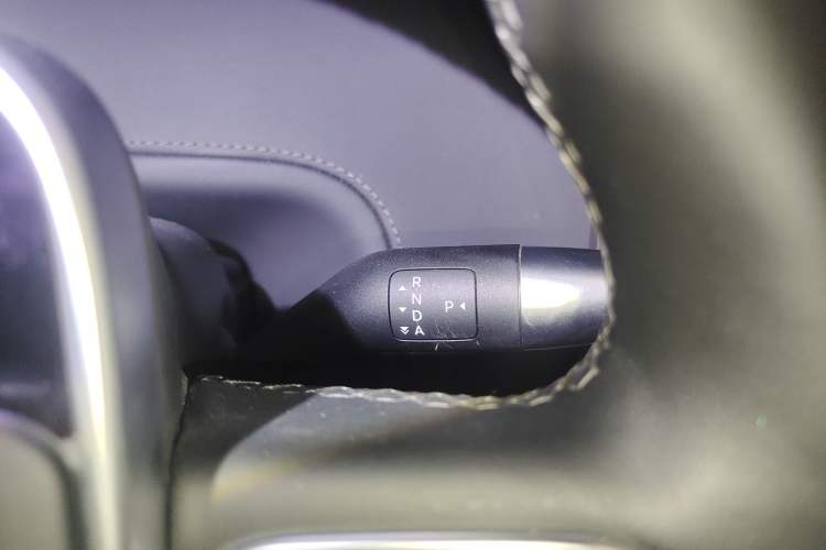 Used Li Auto L6 2024 Pro Model Gear Lever