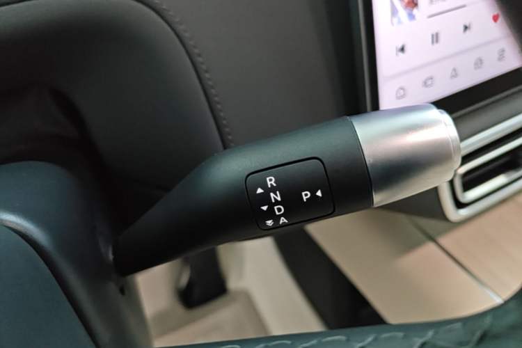 Used Li Auto L6 2024 Max Gear Lever