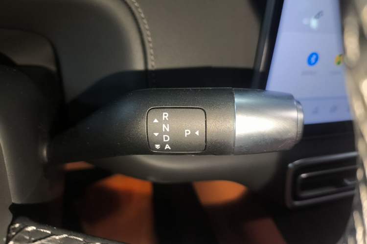Used Li Auto L6 2024 Pro Model Gear Lever
