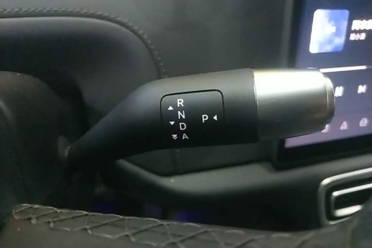 Used Li Auto L6 2024 Pro Model Gear Lever