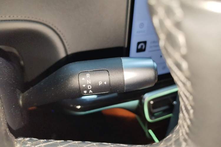 Used Li Auto L6 2024 Pro Model Gear Lever
