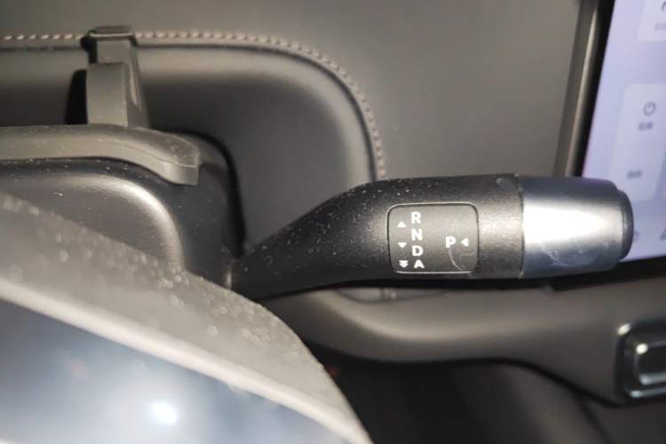 Used Li Auto L6 2024 Pro Model Gear Lever