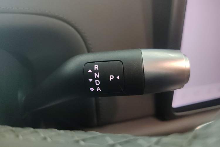 Used Li Auto L6 2024 Pro Model Gear Lever