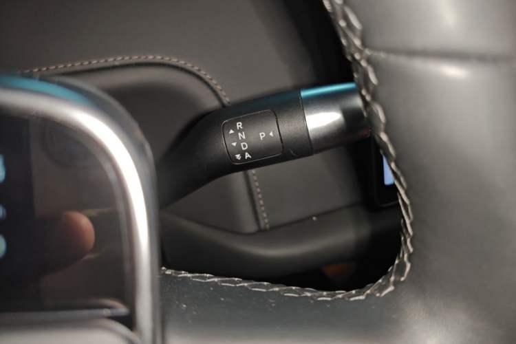 Used Li Auto L6 2024 Pro Model Gear Lever