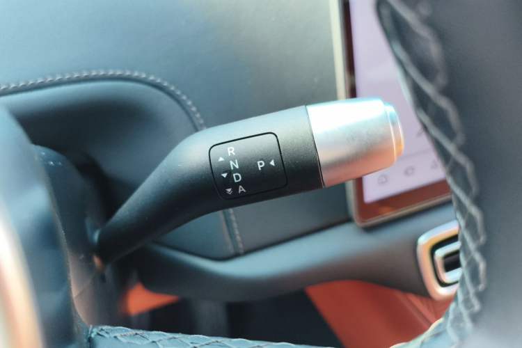 Used Li Auto L6 2024 Pro Model Gear Lever