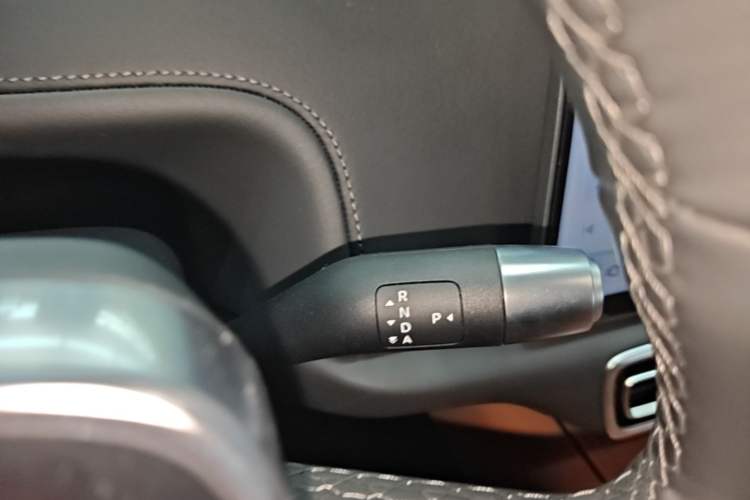 Used Li Auto L6 2024 Pro Model Gear Lever