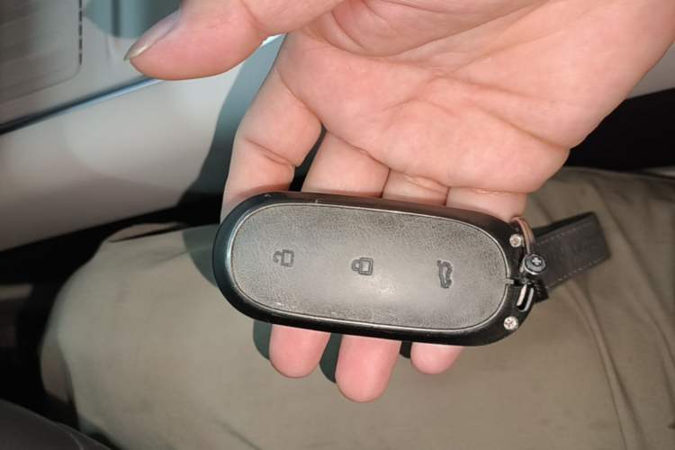 Used Li Auto L6 2024 Pro Model Interior 1