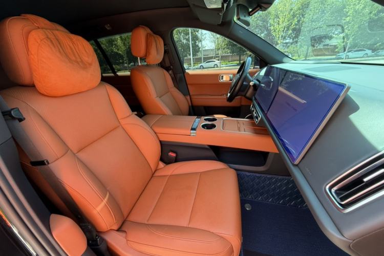 Used Li Auto L6 2024 Pro Model Interior 11