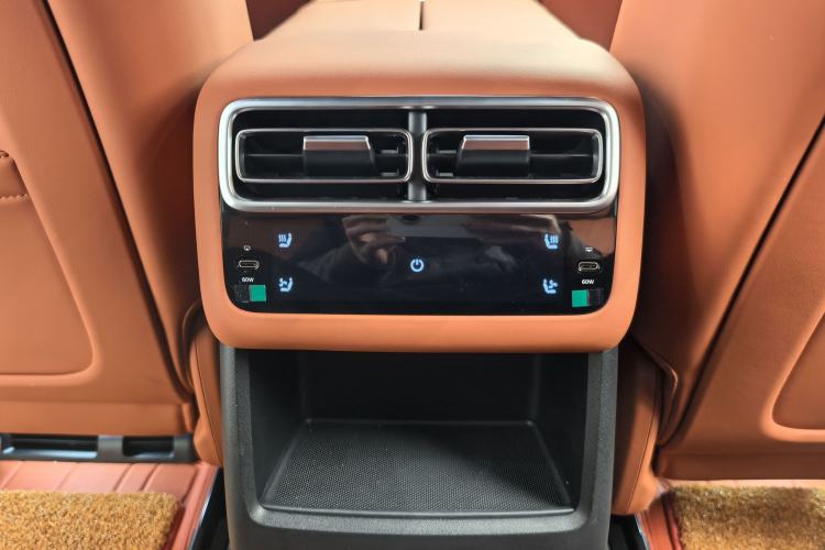 Used Li Auto L6 2024 Pro Model Interior 6