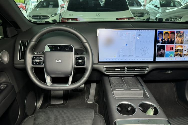 Used Li Auto L6 2024 Pro Model Interior 8