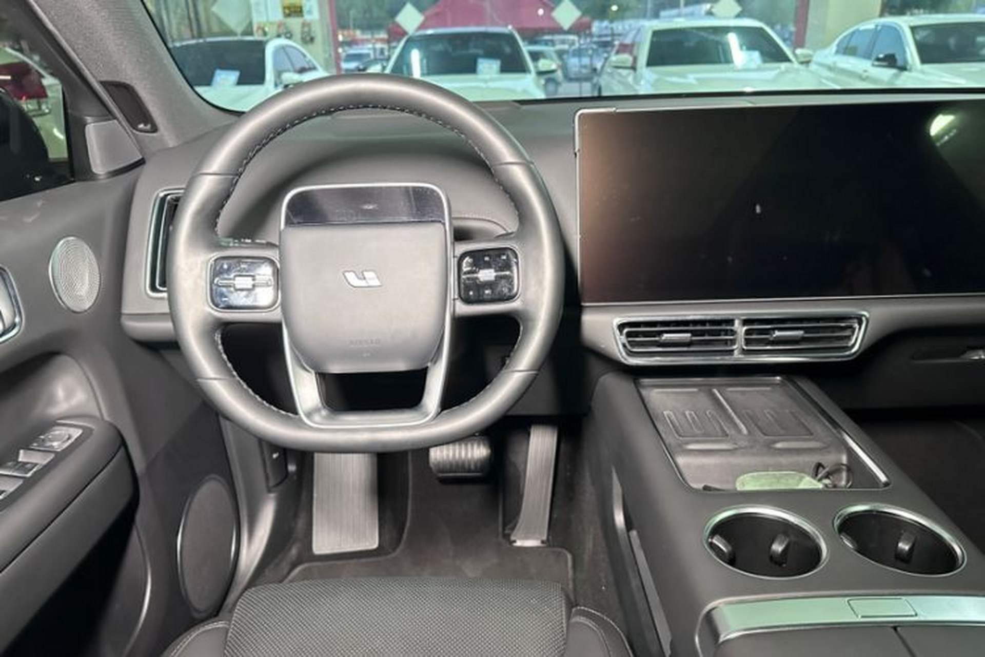 Used Li Auto L6 2024 Pro Model Interior 8