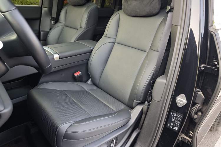 Used Li Auto L6 2024 Pro Model Left Front Seat