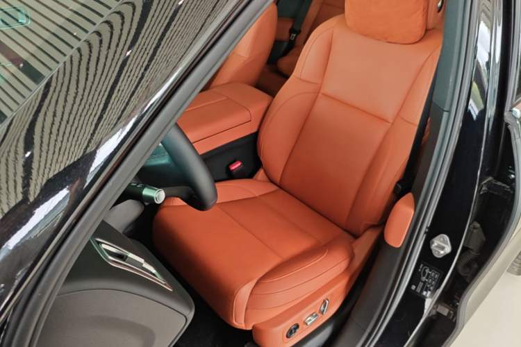 Used Li Auto L6 2024 Pro Model Left Front Seat