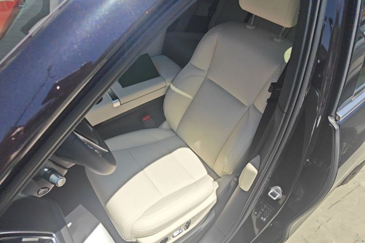 Used Li Auto L6 2024 Pro Model Left Front Seat