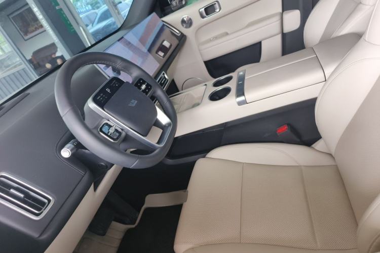 Used Li Auto L6 2024 Pro Model Left Front Seat