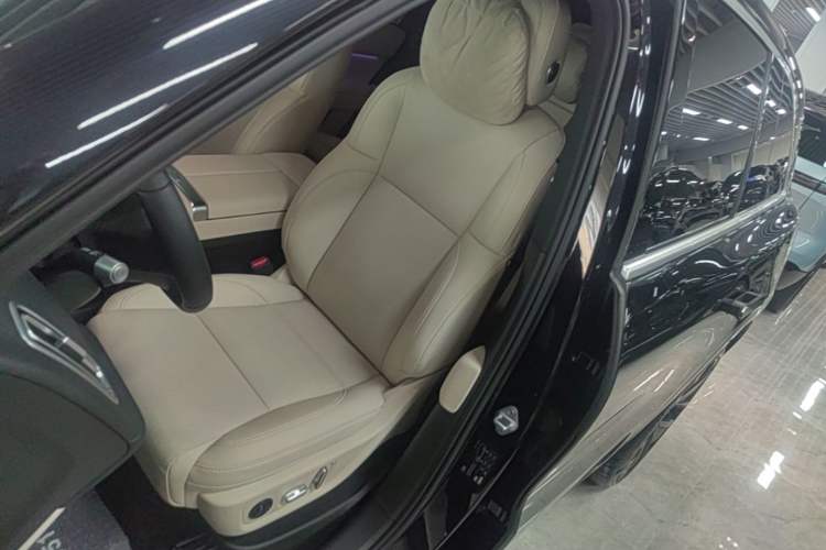 Used Li Auto L6 2024 Pro Model Left Front Seat