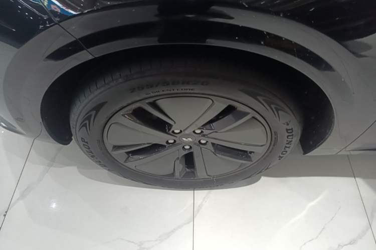 Used Li Auto L6 2024 Max Left Front Wheel Hub