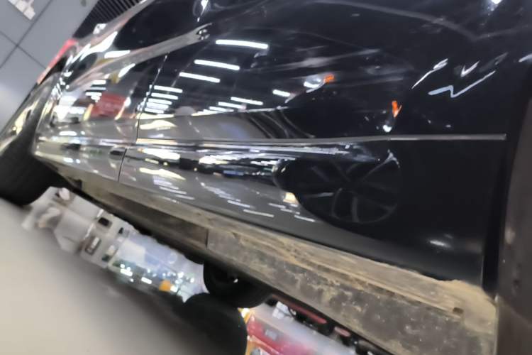 Used Li Auto L6 2024 Max Left Side Sill