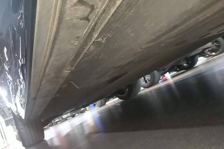 Used Li Auto L6 2024 Pro Model Left Side Sill