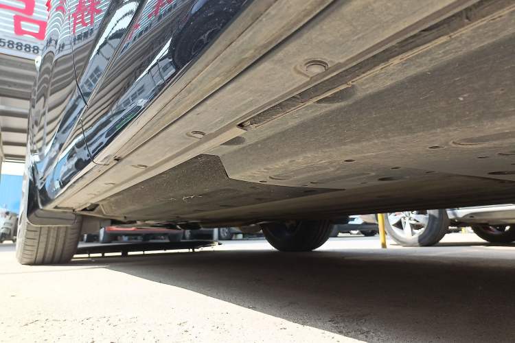 Used Li Auto L6 2024 Pro Model Left Side Sill