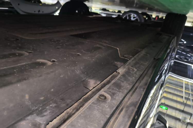 Used Li Auto L6 2024 Pro Model Left Side Sill