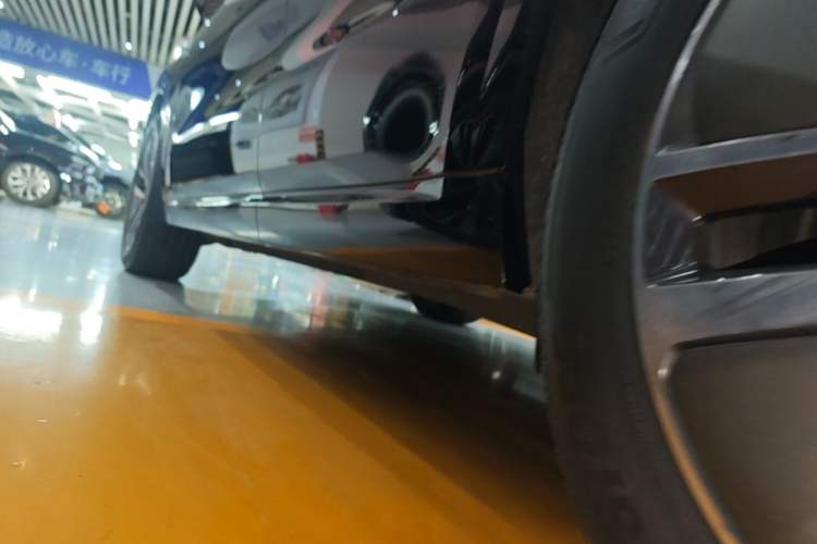 Used Li Auto L6 2024 Pro Model Left Side Sill