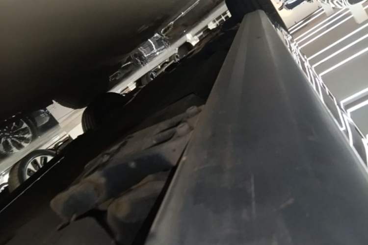 Used Li Auto L6 2024 Pro Model Left Side Sill
