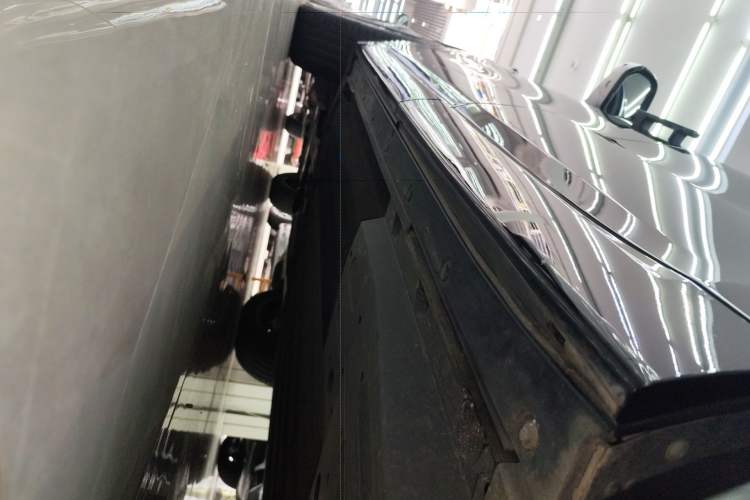 Used Li Auto L6 2024 Pro Model Left Side Sill