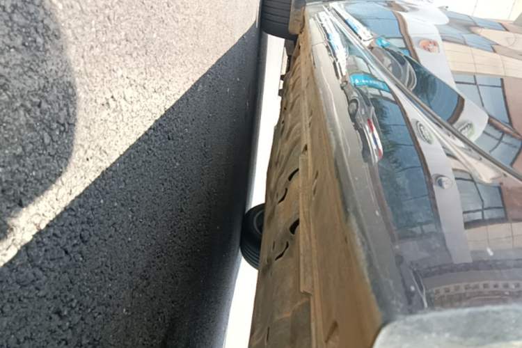 Used Li Auto L6 2024 Pro Model Left Side Sill