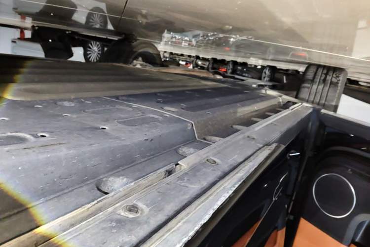 Used Li Auto L6 2024 Pro Model Left Side Sill