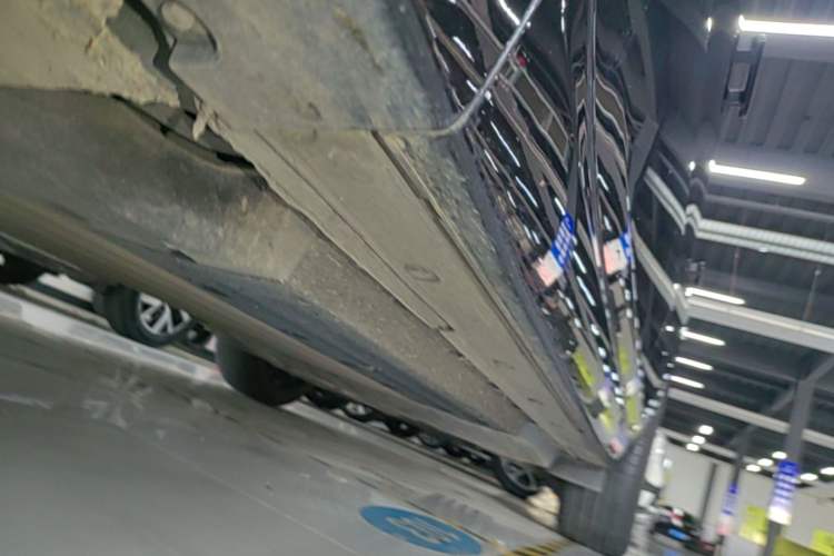 Used Li Auto L6 2024 Pro Model Left Side Sill