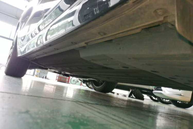 Used Li Auto L6 2024 Pro Model Left Side Sill