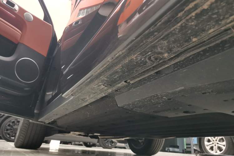 Used Li Auto L6 2024 Pro Model Left Side Sill