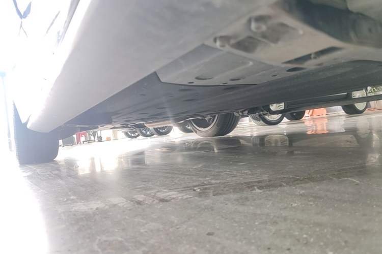 Used Li Auto L6 2024 Pro Model Left Side Sill