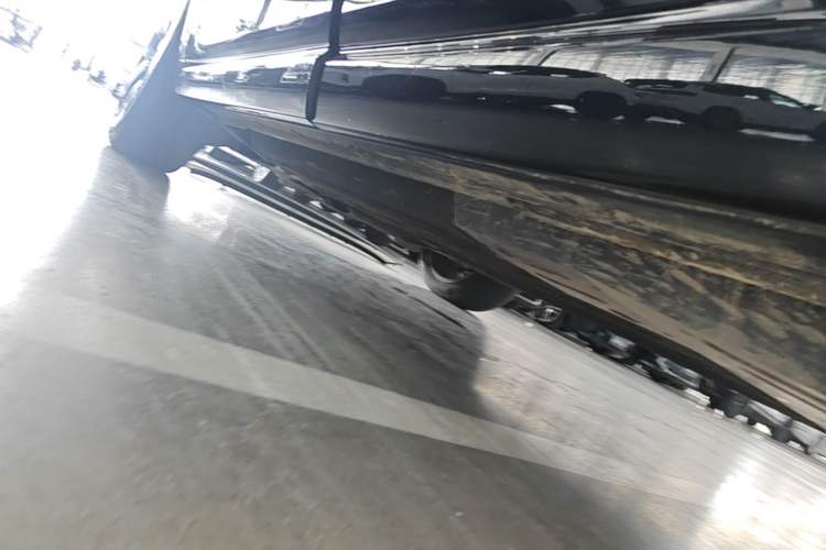 Used Li Auto L6 2024 Pro Model Left Side Sill