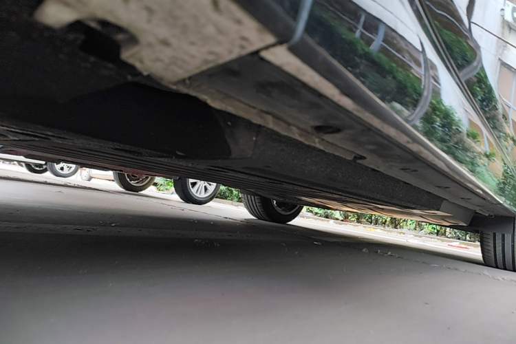 Used Li Auto L6 2024 Pro Model Left Side Sill