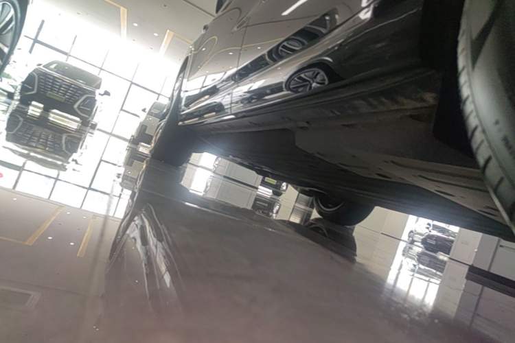 Used Li Auto L6 2024 Pro Model Left Side Sill