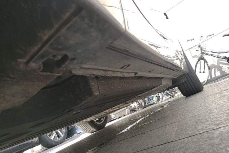 Used Li Auto L6 2024 Pro Model Left Side Sill