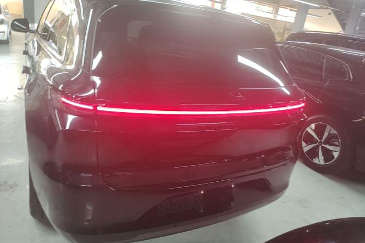 Used Li Auto L6 2024 Pro Model Rear