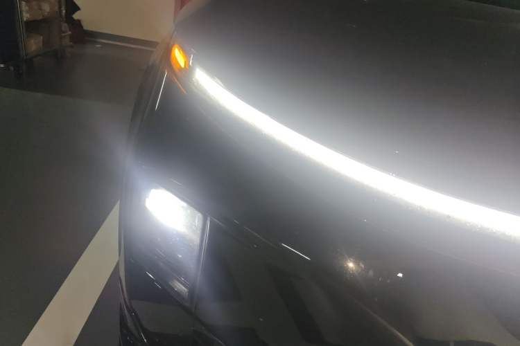 Used Li Auto L6 2024 Max Right Front Headlight