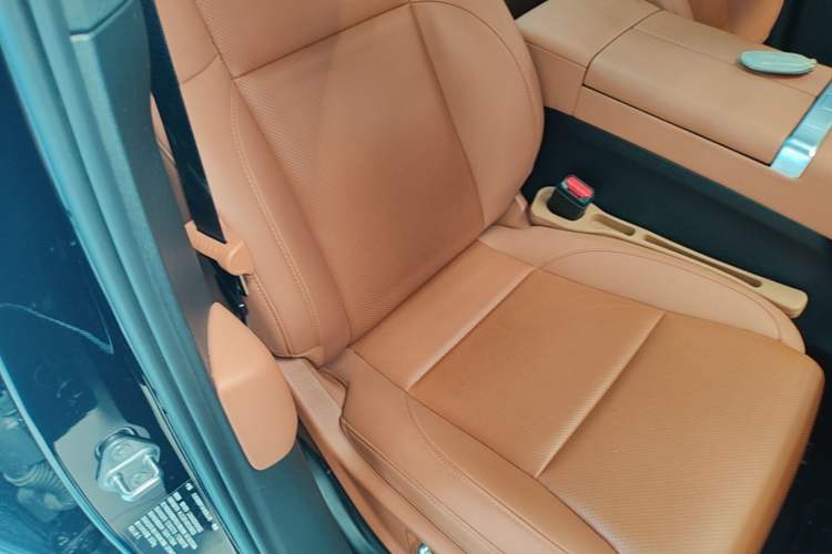 Used Li Auto L6 2024 Pro Model Right Front Seat