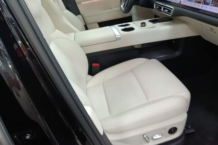 Used Li Auto L6 2024 Max Right Front Seat