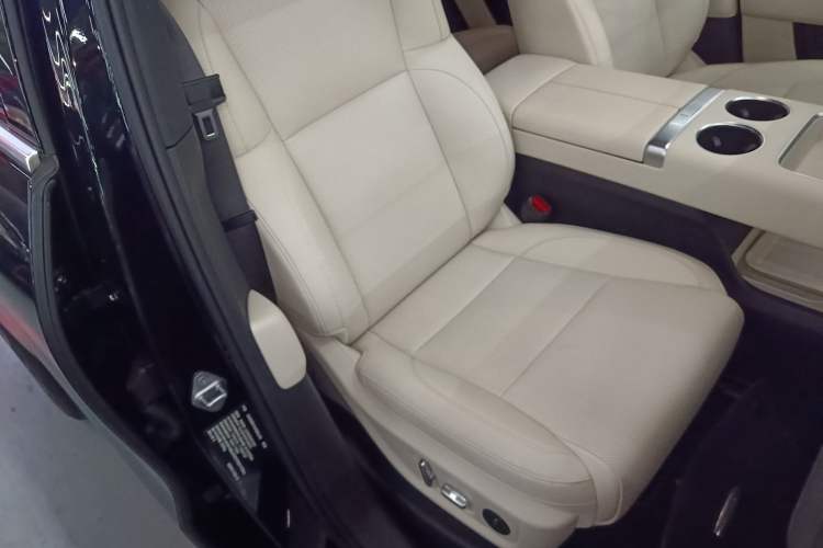 Used Li Auto L6 2024 Pro Model Right Front Seat