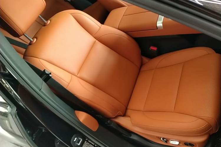 Used Li Auto L6 2024 Pro Model Right Front Seat