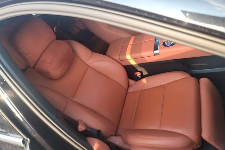 Used Li Auto L6 2024 Pro Model Right Front Seat