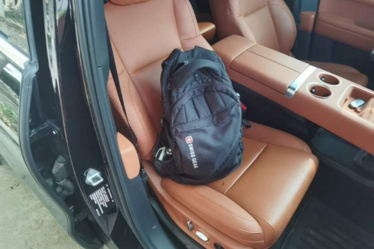 Used Li Auto L6 2024 Pro Model Right Front Seat