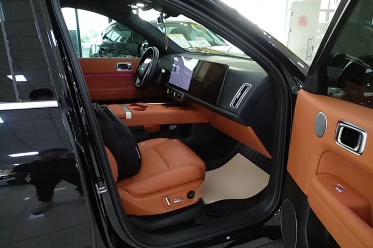 Used Li Auto L6 2024 Pro Model Right Front Seat